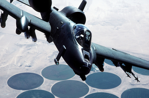 傘兵/服役超過40年的七種美軍飛機/C-130J「超級大力士