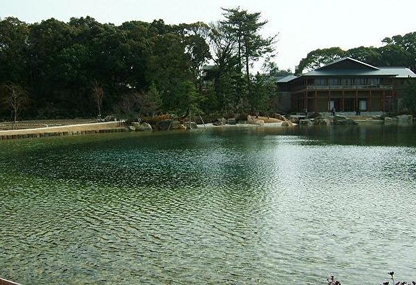 名古屋市内名胜之一的德川园。(图片/Wikipedia)