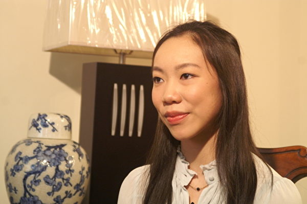 郭芷貝於2012年3月在紐約接受採訪（大紀元）