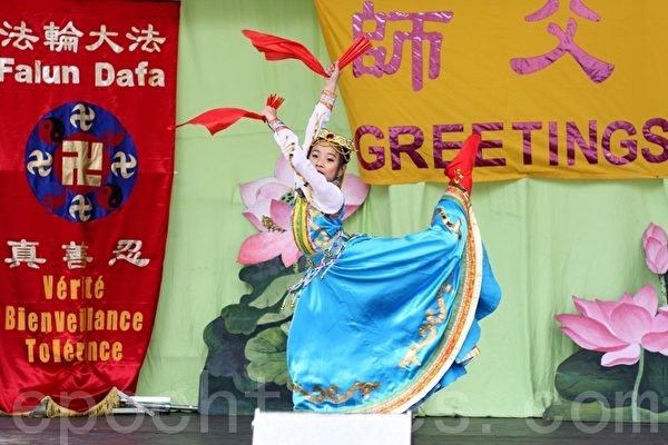 多倫多慶祝法輪大法日文藝演出——蒙古族舞蹈（攝影：孫泰利/大紀元）