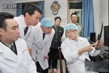 王立軍曾在錦州市公安局創辦的「現場心理研究中心」，從事器官移植實驗。（追查國際提供）
