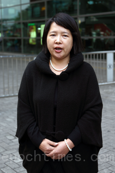 被青关会头目诬告的法轮功学员杨女士，11日被法庭宣判无罪释放。（摄影：潘在殊／大纪元）