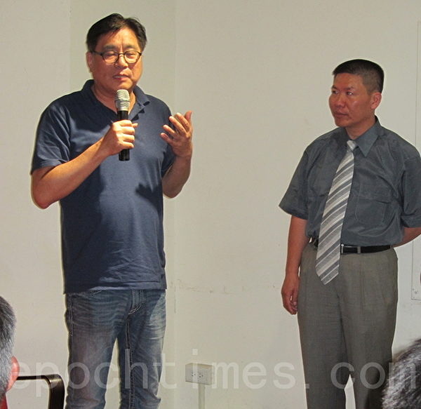 台湾关怀中国人权联盟理事长杨宪宏（左）。（摄影：钟元／大纪元）