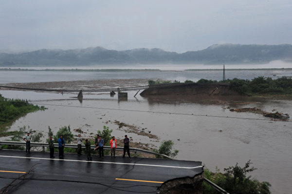 8月16日，清原縣南口前鎮洪災現場。（網絡圖片）