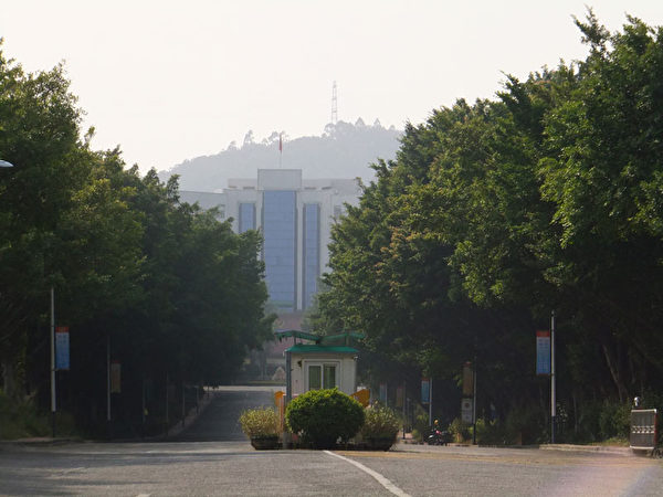 广州市公安局番禺区沙湾看守所位于番禺公安基地内。