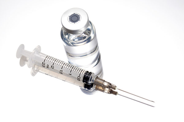 施打疫苗真的有益於兒童健康嗎？（Fotolia）