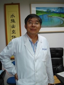 器官捐贈移植登錄中心董事長李伯璋。（孫幗英/大紀元）