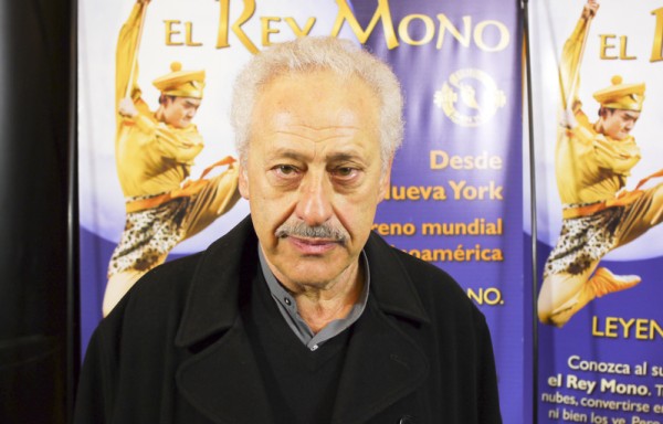 電影導演Juan José Jusid先生於6月12日晚在阿根廷首都布宜諾斯艾利斯的Opera劇院觀看了神韻舞劇團的《西遊記》演出。（新唐人）