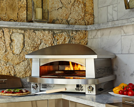 移動式披薩烤爐，能做出驚人的那不勒斯味道。（Kalamazoo提供）