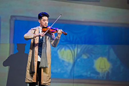 王大文在几米音乐剧《向左走 向右走》担纲演出。（环球音乐提供）