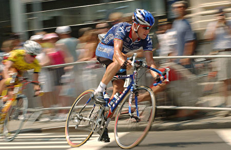 每年的5月是纽约市自行车月。 (Mark Mainz/Getty Images)