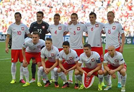 波蘭隊陣容。(VINCENZO PINTO/AFP)