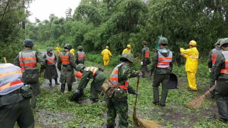 颱風重創台東國軍救災 林揆勘災區撥8億台幣
