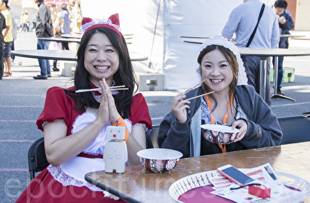 日本文化节周末登场 人潮涌动 华人赞美食