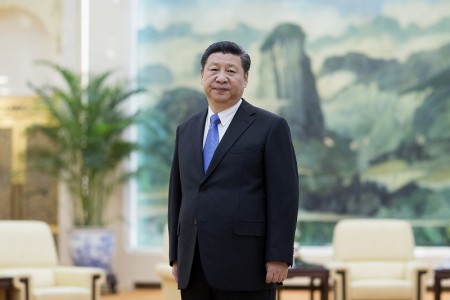 习近平强调，南海自古就是中国的领土，希望各国尊重历史事实，中国不会接受基于仲裁结果的任何立场和行动。 (Lintao Zhang/Pool/Getty Images)