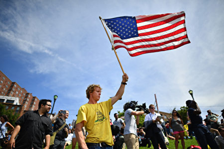 川普的支持者。(Jeff J Mitchell/Getty Images)