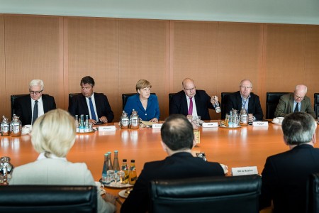 7月23日，默克尔召开安全委员会会议，讨论慕尼黑枪击案。(Jesco Denzel/Bundesregierung via Getty Images)