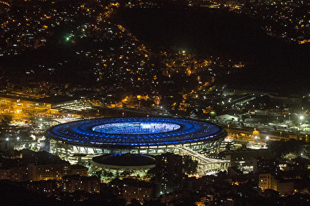 RIO DE JANEIRO, BRAZIL - JULY 31: The Maracana Stadium is seen lit up ahead of the 2016 Summer Olympic Games on July 31, 2016 in Rio de Janeiro, Brazil. (Photo by Chris McGrath/Getty Images)