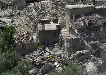 数十个村庄被摧毁。 (Giuseppe Bellini/Getty Images)