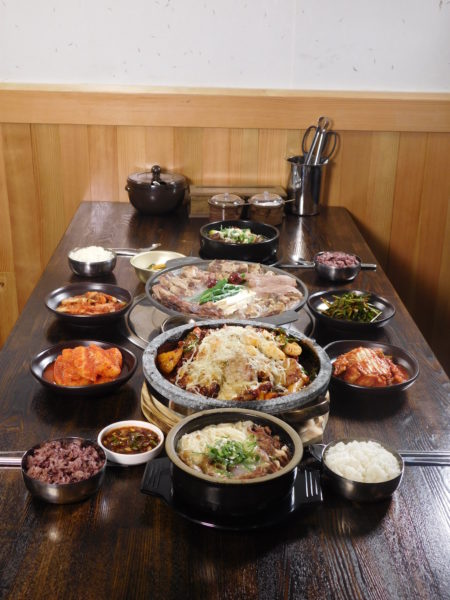 先农坛养生韩国料理店以超标营养值，超高新鲜度和美味度征服食客味蕾。（大纪元）
