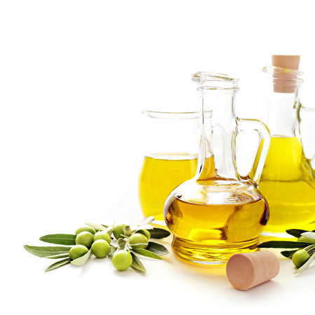 液體黃金橄欖油（Fotolia）.