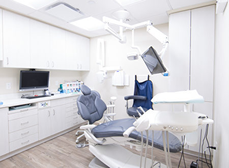 紐約曼哈頓Upper East Smile牙科診所的內部設施。（張學慧／大紀元）