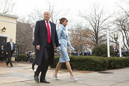 WASHINGTON, DC - JANUARY 20: President-elect Donald J. Trump and first lady-elect Melania Trump depart St. John's Church on Inauguration Day on January 20, 2017 in Washington, DC. Donald J. Trump will become the 45th president of the United States today. (Photo by Chris Kleponis - Pool/Getty Images)